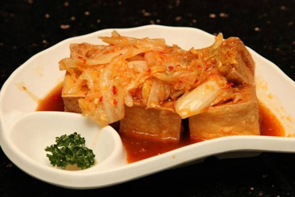 dau-hu-xao-kim-chi.jpg