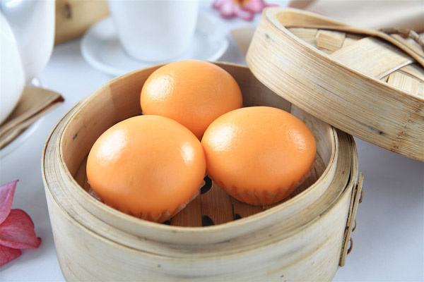 Bánh bao nhân trứng sữa