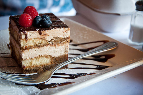 Bánh Tiramisu