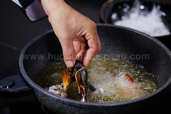 Chiên sơ cua