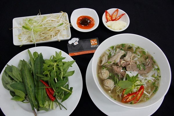 Học nấu Phở bò Hà Nội cùng Hội Đầu Bếp Á Âu