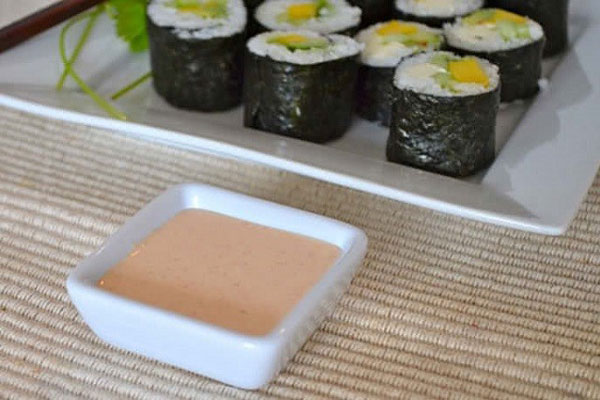 Nước chấm cơm cuộn béo