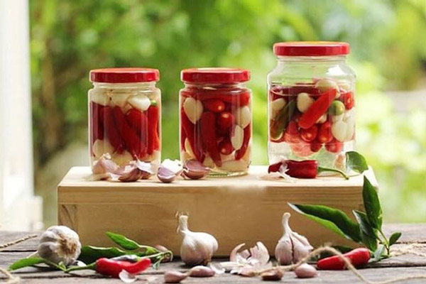 Tỏi ngâm giấm