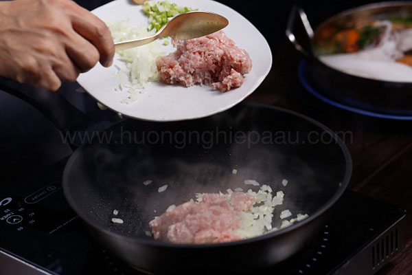 Xào thịt bằm