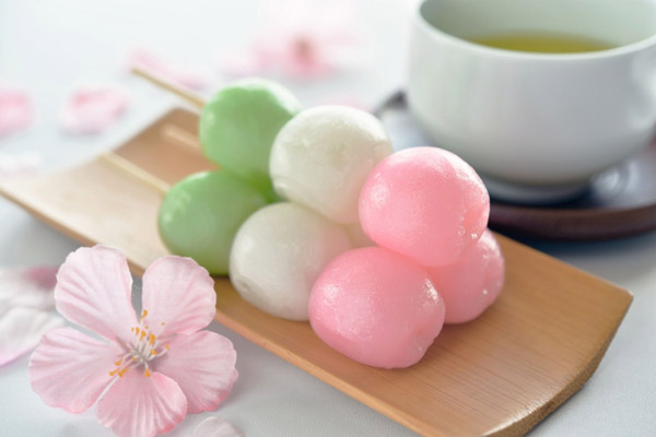 Bánh Hanami Dango