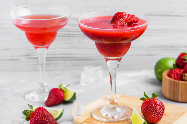 Cocktail Shaken Strawberry Daiquiri
