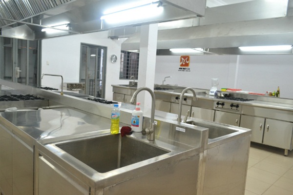 cơ sở vật chất học nấu ăn chuyên nghiệp