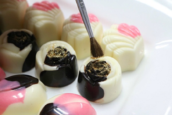 học tạo hình chocolate tại hội đầu bếp á âu