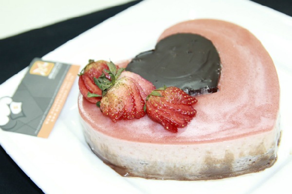 tao-hinh-chocolate-trai-tim-cho-ngay-valentine
