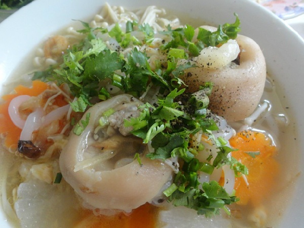 bánh canh giò heo ngon