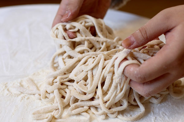 Cách chọn sợi bánh đa