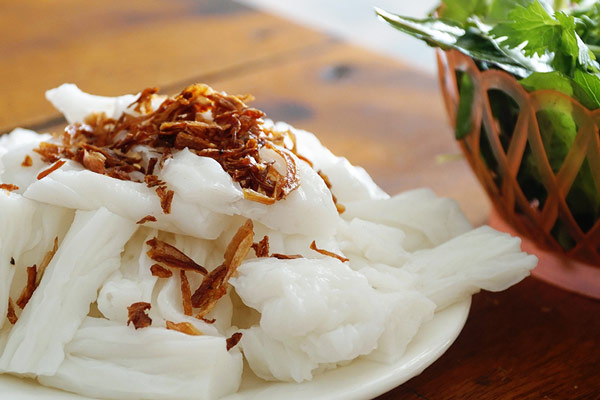 Làm bánh ướt bằng nồi hấp