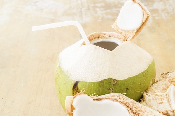 nước dừa tươi