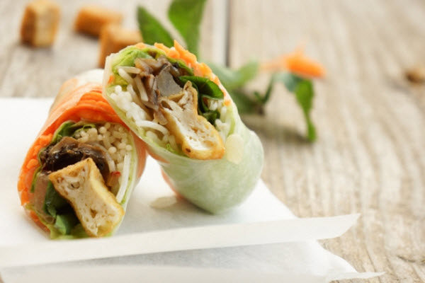 Gỏi cuốn chay đậu nấm