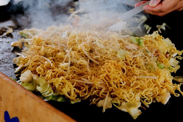 Học Cách Làm Yakisoba – Món Mì Xào Trứ Danh Nhật Bản