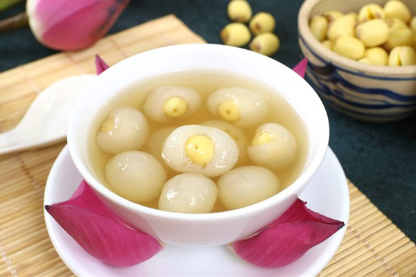 Cách nấu chè hạt sen nhãn lồng