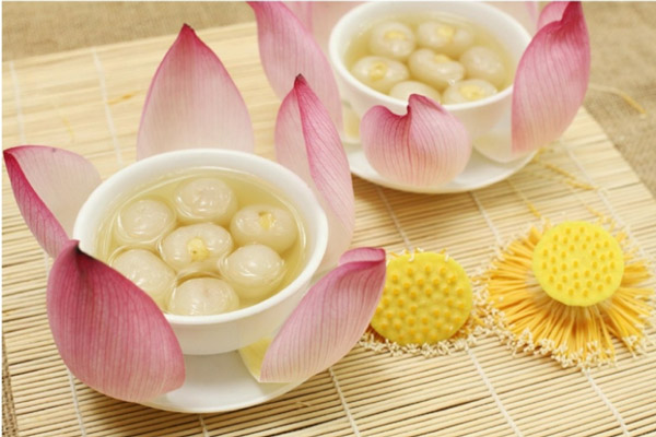 Chè Hạt Sen Nhãn Lồng
