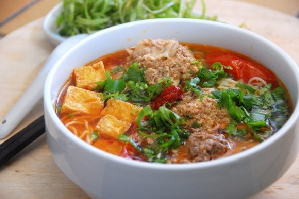 Bún riêu cua thanh mát