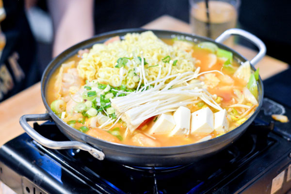 Lẩu Tokbokki