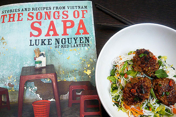 sách The Song of Sapa Luke Nguyễn