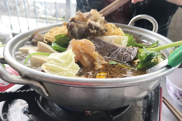 Cách nấu lẩu bò