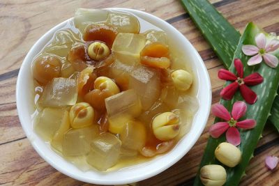 Chè hạt sen nha đam