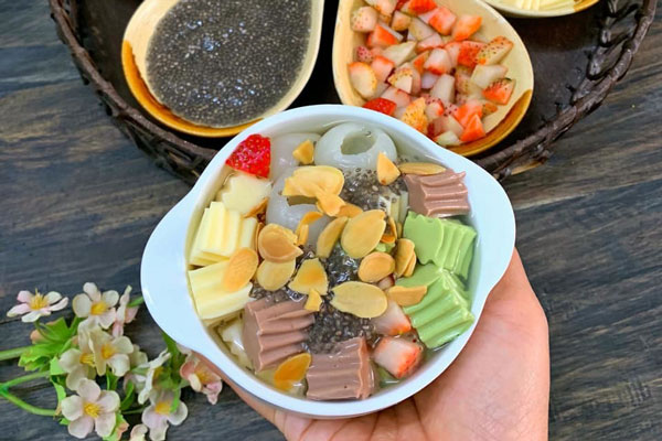 Chè Khúc Bạch Bằng Bột Rau Câu