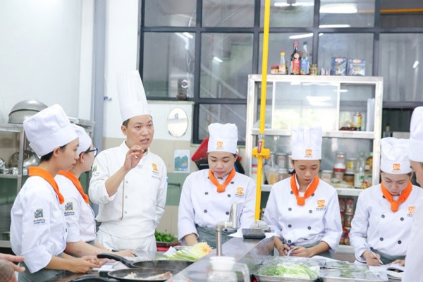 Điều kiện để nhập học nấu ăn