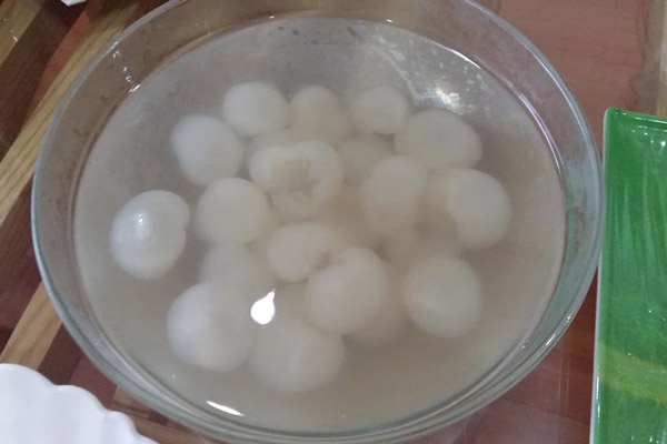 Pha nước đường phèn