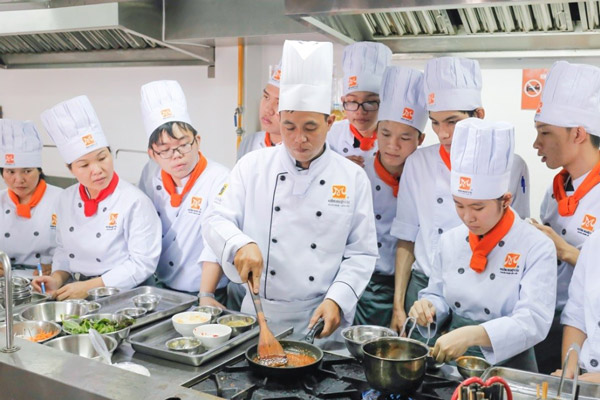 Trường dạy nấu ăn đà nẵng