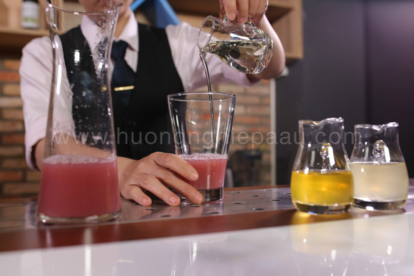 Pha chế nước đường vào nước ép