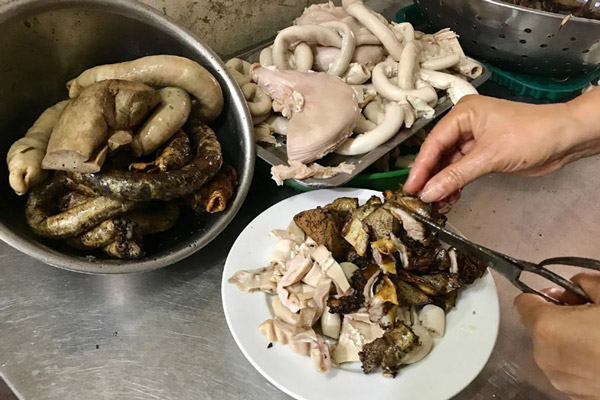 Kết hợp bán thêm đồ nhậu