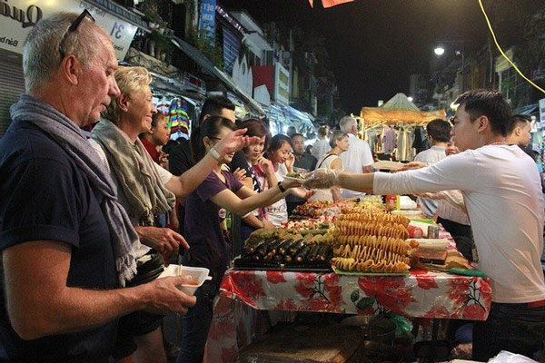 Nhu cầu ăn vặt ngày càng cao.