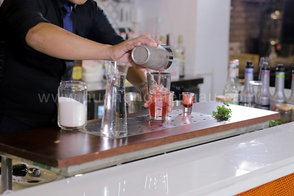 Rót hỗn hợp được làm lạnh từ shaker