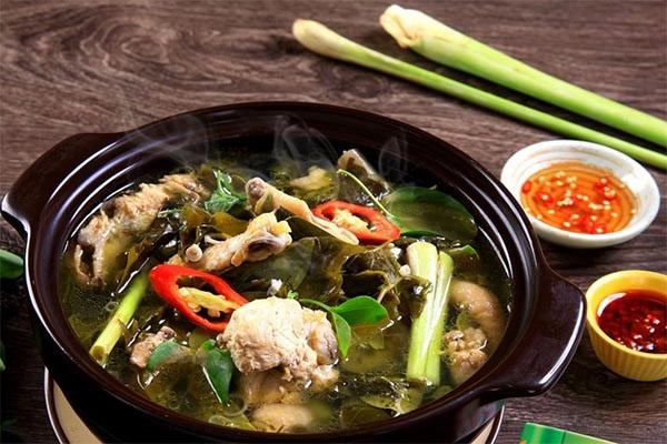 Cách Nấu Lẩu Gà Lá Giang Thơm Ngon, Thanh Mát