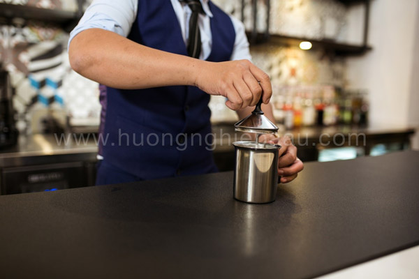 Tạo bọt sữa lạnh