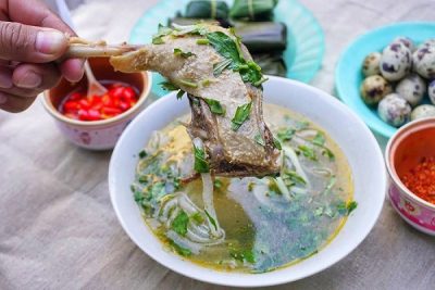 nấu bánh canh bột xắt thịt vịt